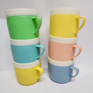 Vtg Bolero Therm-O-Ware 6 plastic Cups Mugs 8 oz Pastel Grandmacore MCM